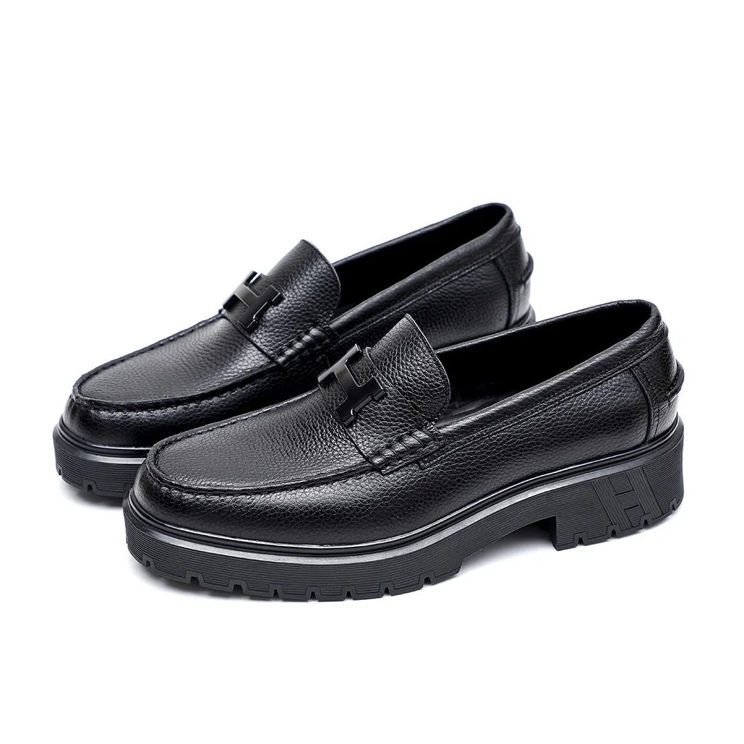 Men's shoes 💰700 💐[HERMES] popular men's shoes counter original items! The world's top brands...Luxury quality...//Fashion and high-end footwear 👍💪🏻...give you a low-key luxury comfort experience👍. The upper is made of pure Italian-imported original top-layer pebbled cowhide. Sweat-absorbent cowhide leather lining. Comfortable and breathable. The original rubber-plastic flower foam light outsole is high-end and classy. Luxurious and noble!! .. OEM factory shipment [Hug] stall.. Original plate. Welcome to taste..39-45 (38.45.46🉑️Customized)